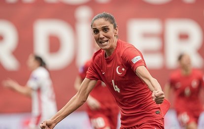 "Türkiye'nin Gururu: A Milli Kadınlar, Malta'yı 3-0 Yenerek Dünya Kupası'na Bir Adım Daha Yaklaştı"